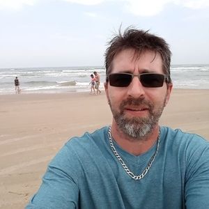 Meet your Posher, Aaron